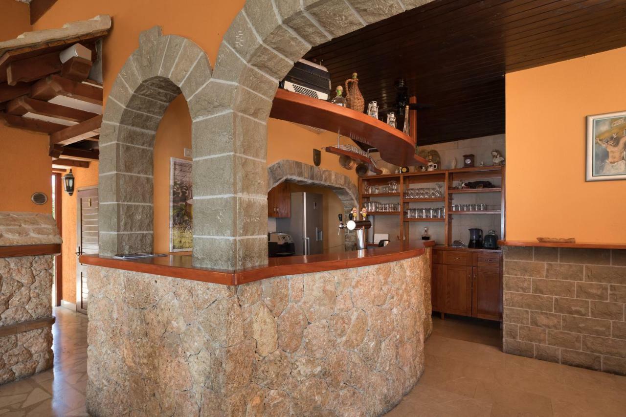 Beach Time Villa Omis Bagian luar foto